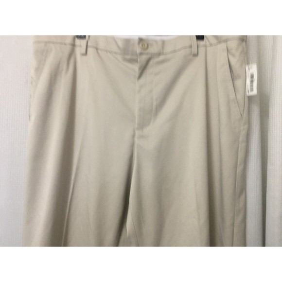 Amazon Essentials Casual Pants Men's Size 42W X 34L Beige Flat Front - Picture 8 of 9